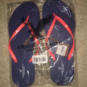 American Eagle Flip Flops